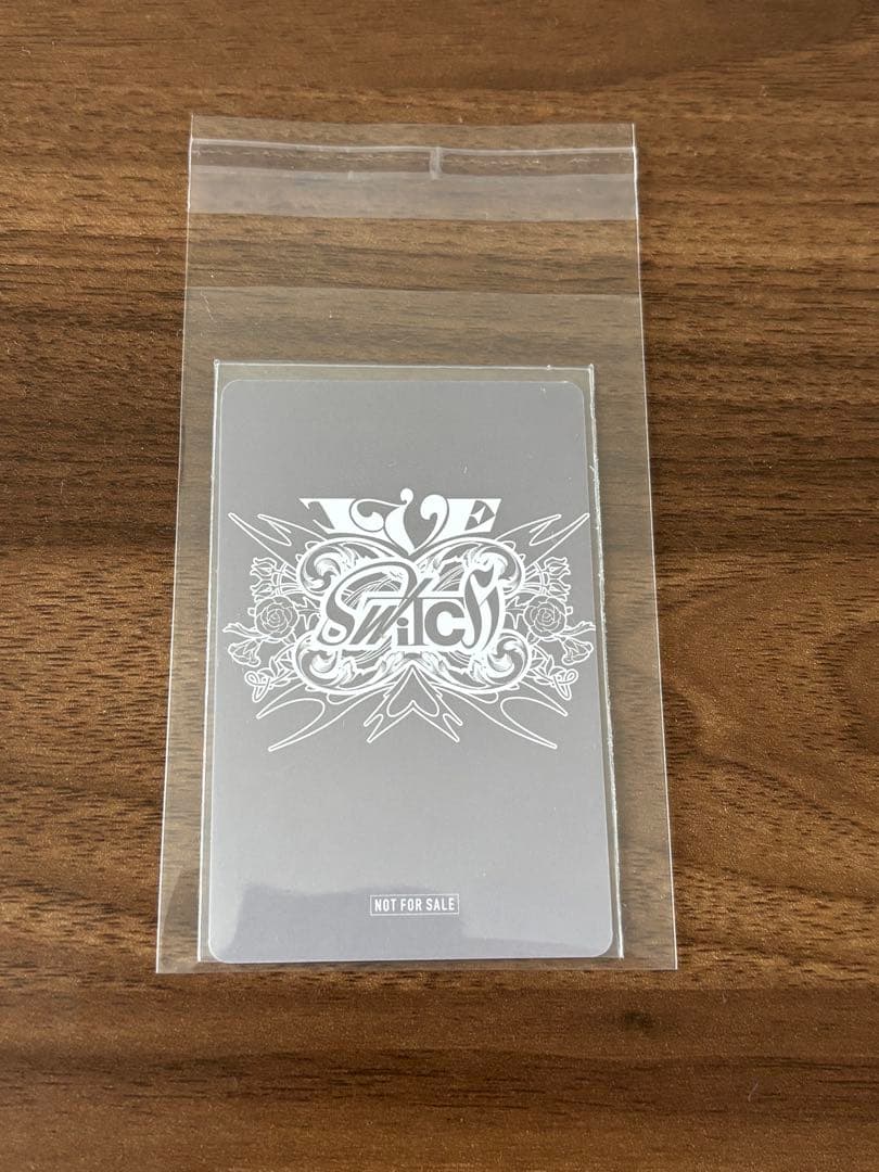 ive イソ　swich オフイベ会場限定トレカ