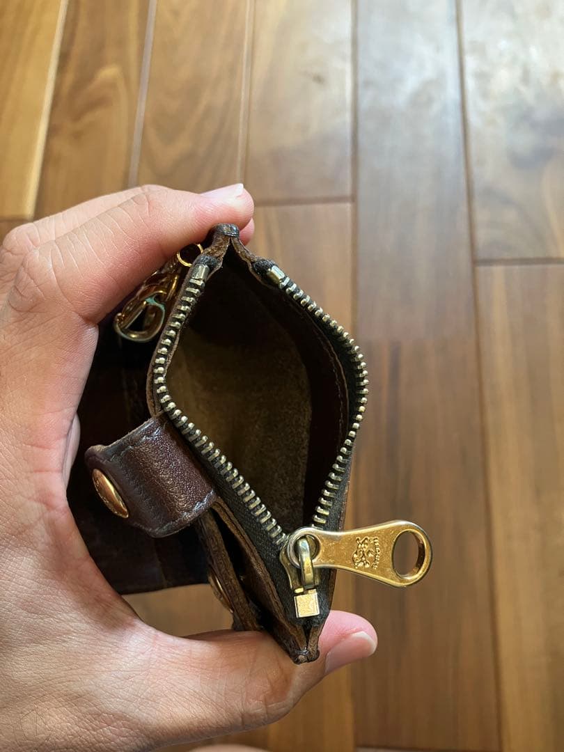 IL BISONTE イルビゾンテ キーケース パース ダークブラウン