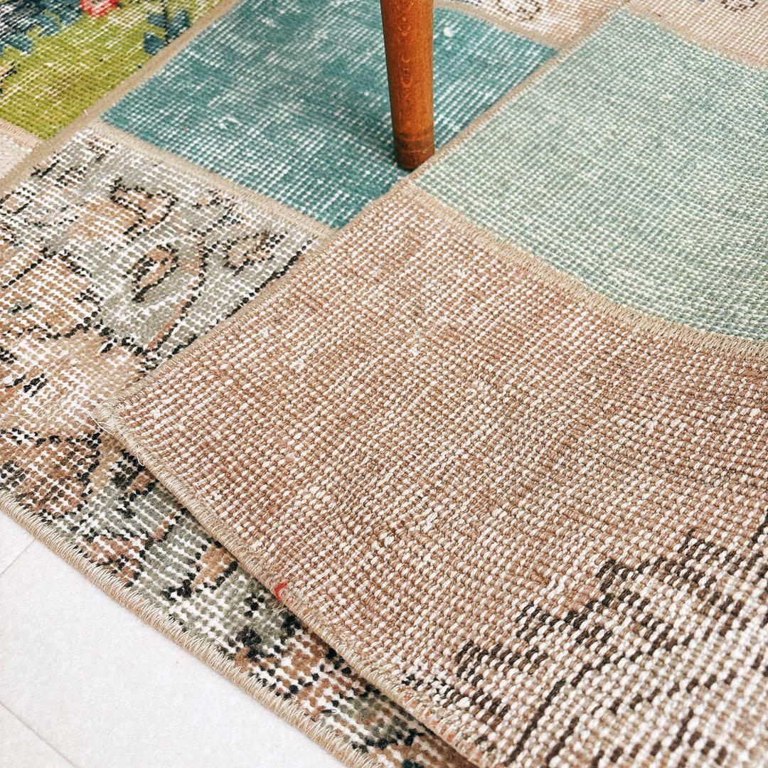 トルコ　ヴィンテージ　ラグ　パッチワーク　グリーン　ベージュ