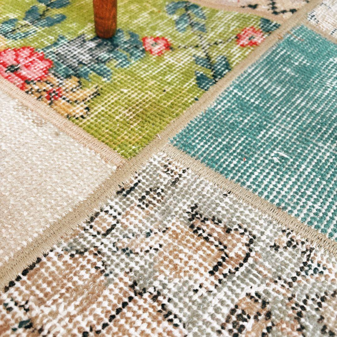 トルコ　ヴィンテージ　ラグ　パッチワーク　グリーン　ベージュ
