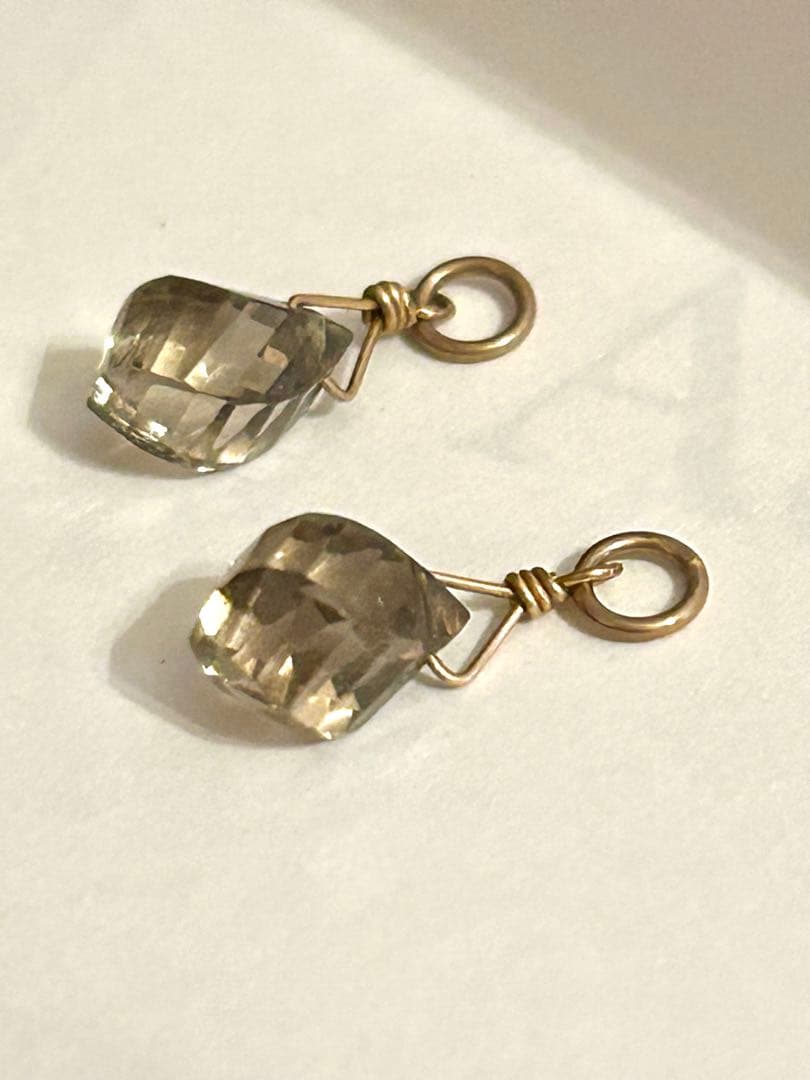 アガット　天然石　ピアスチャーム