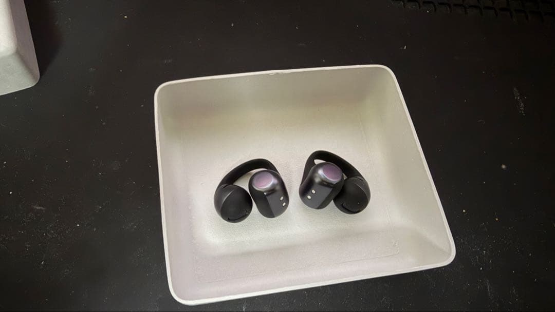 Shokz OpenDotsOneワイヤレスイヤホン ブラック