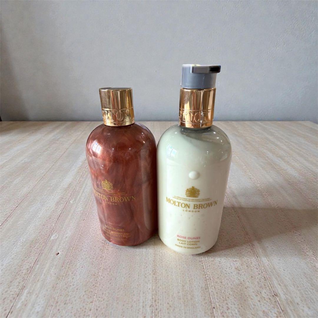 Molton Brown モルトンブラウン　Rose Dunes セット