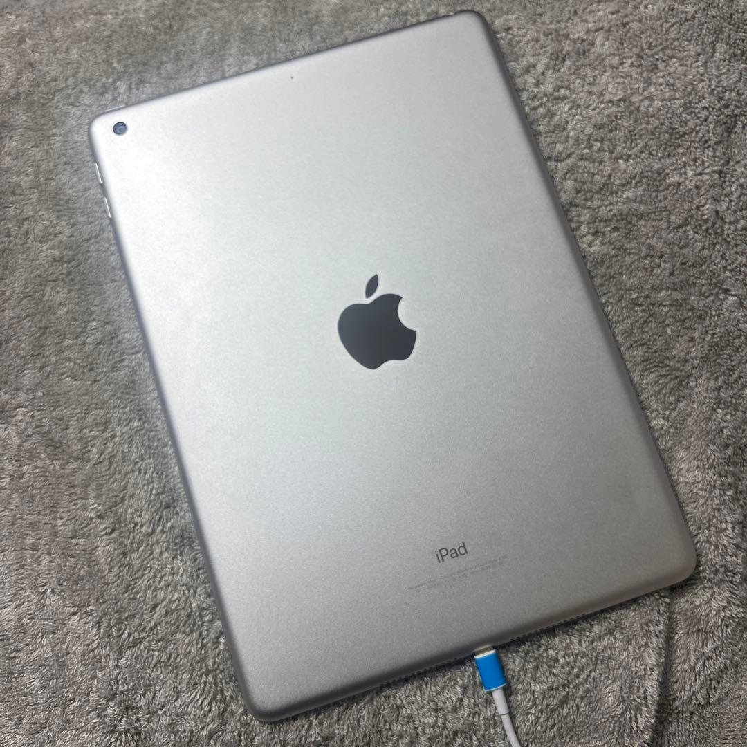 【爆安値下げ】iPad 第6世代 Wi-Fi モデル32GB★