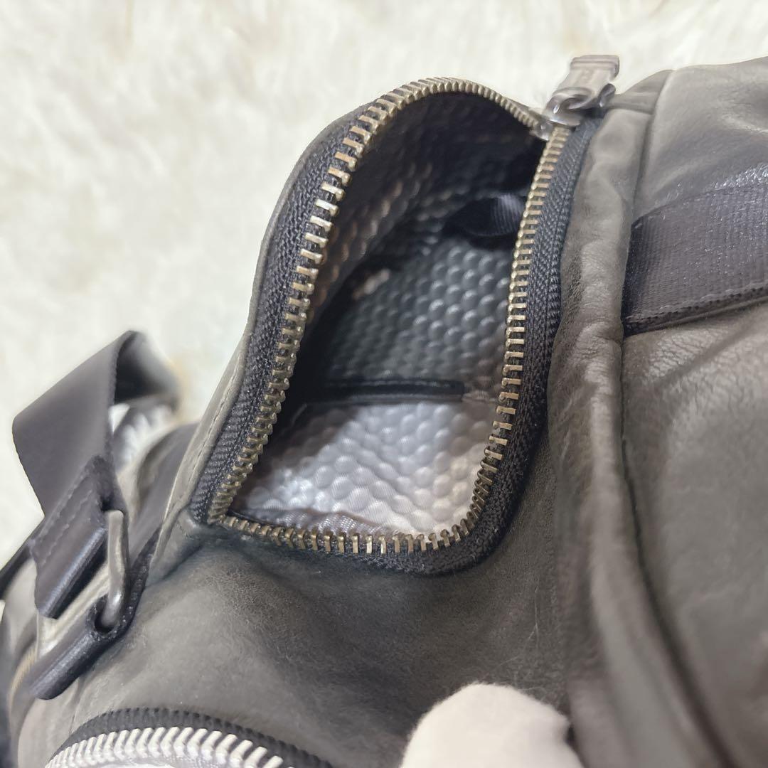 TUMI トゥミ レザー ボストンバッグ トラベル ビジネス 出張 仕事 旅行