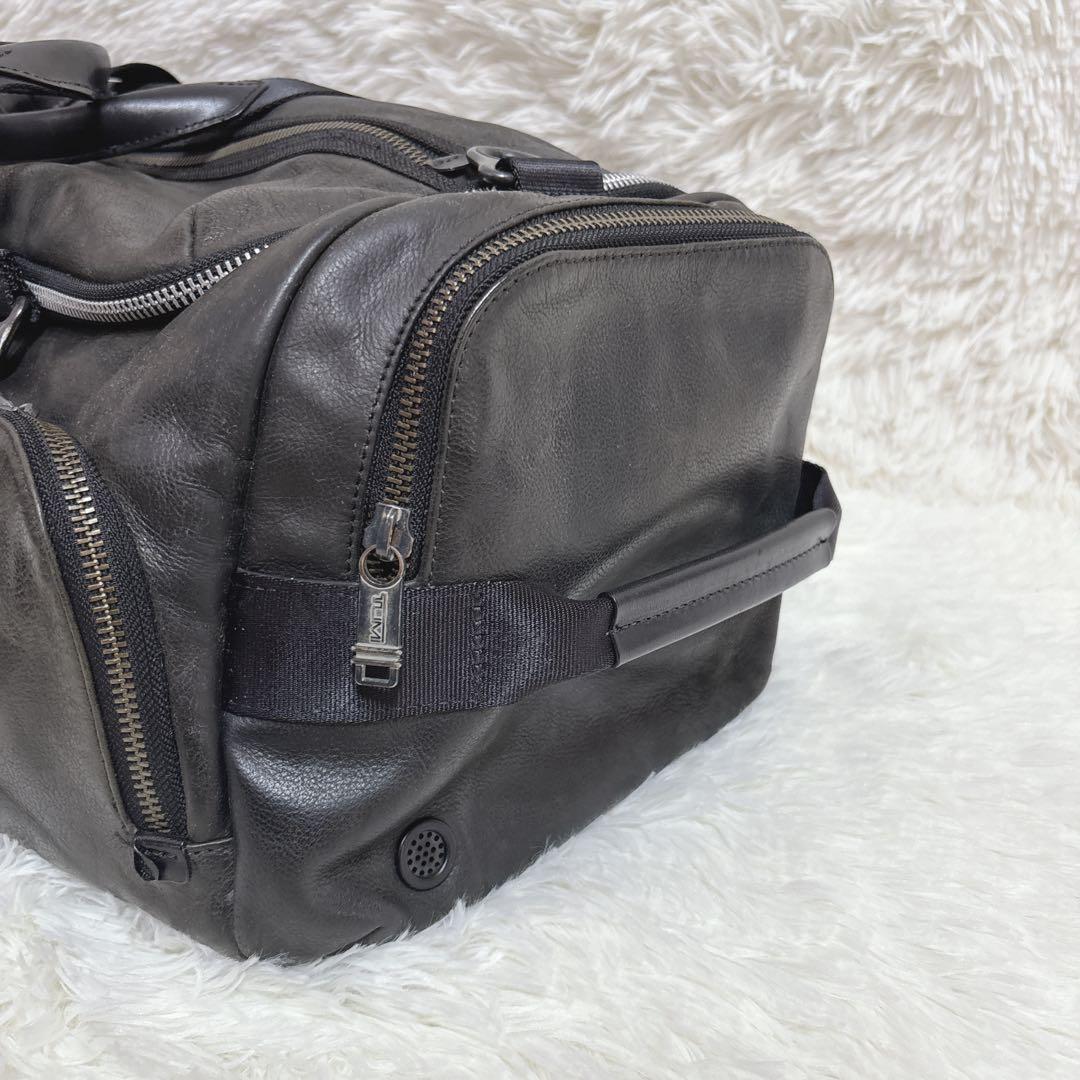 TUMI トゥミ レザー ボストンバッグ トラベル ビジネス 出張 仕事 旅行