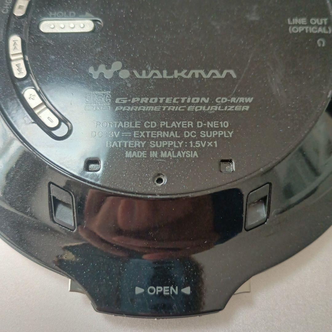 完全ジャンク品　ソニーSONYCDウォークマン D-NE10 本体のみ