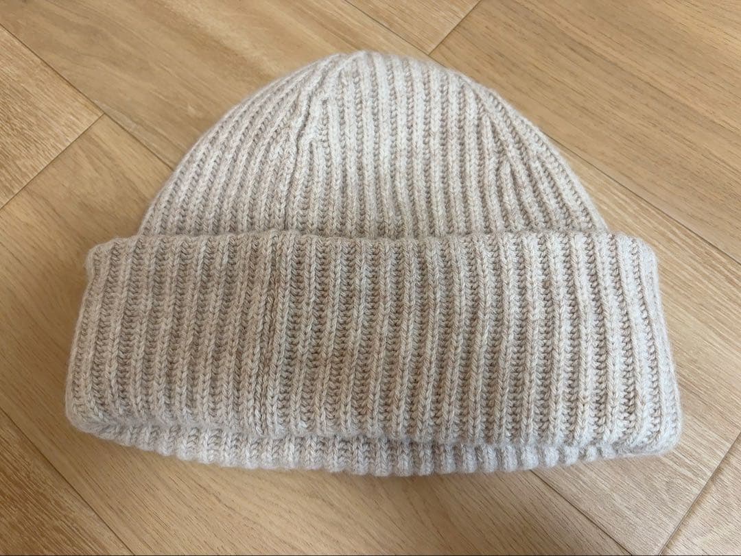 GANNI ニット帽 ブラジリアンサンド