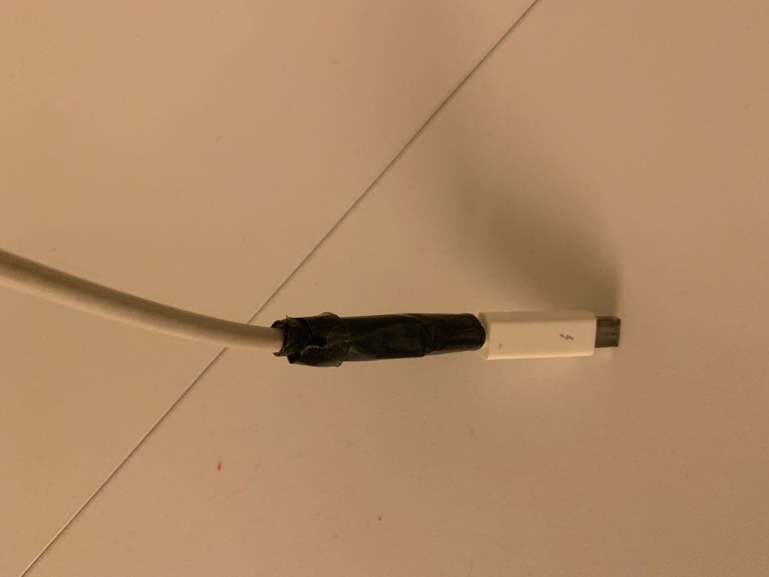 Apple Display 27 A1407 1台 + 交換アダプターセット