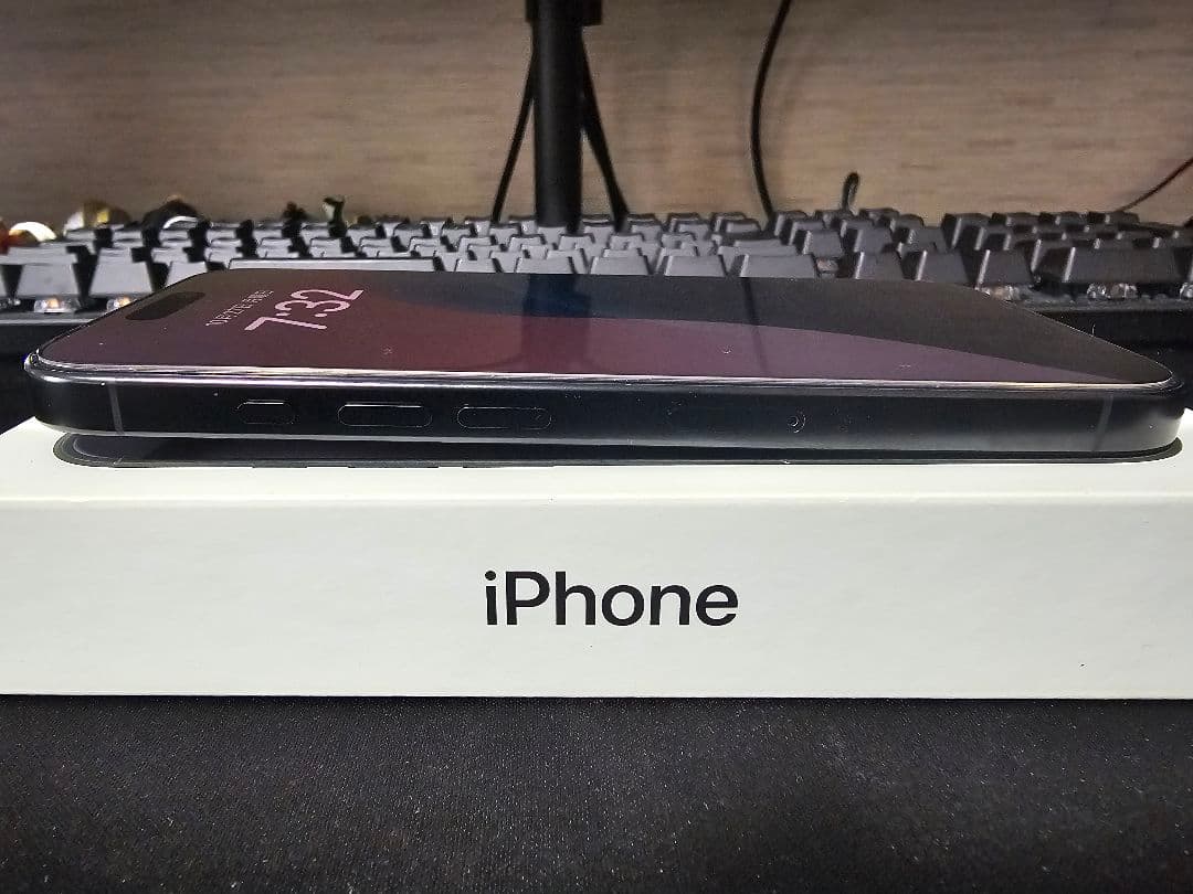 携帯電話本体 Apple iPhone 16 Pro 256GB