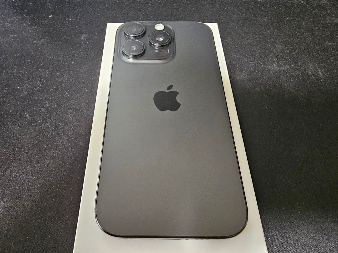 携帯電話本体 Apple iPhone 16 Pro 256GB