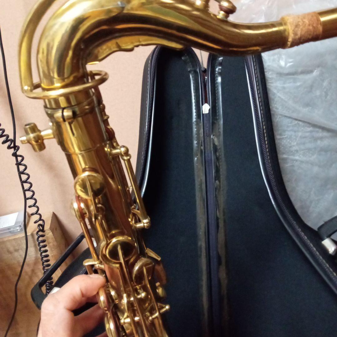 Buescher ELKHART テナーサックス セルマー フライトケース