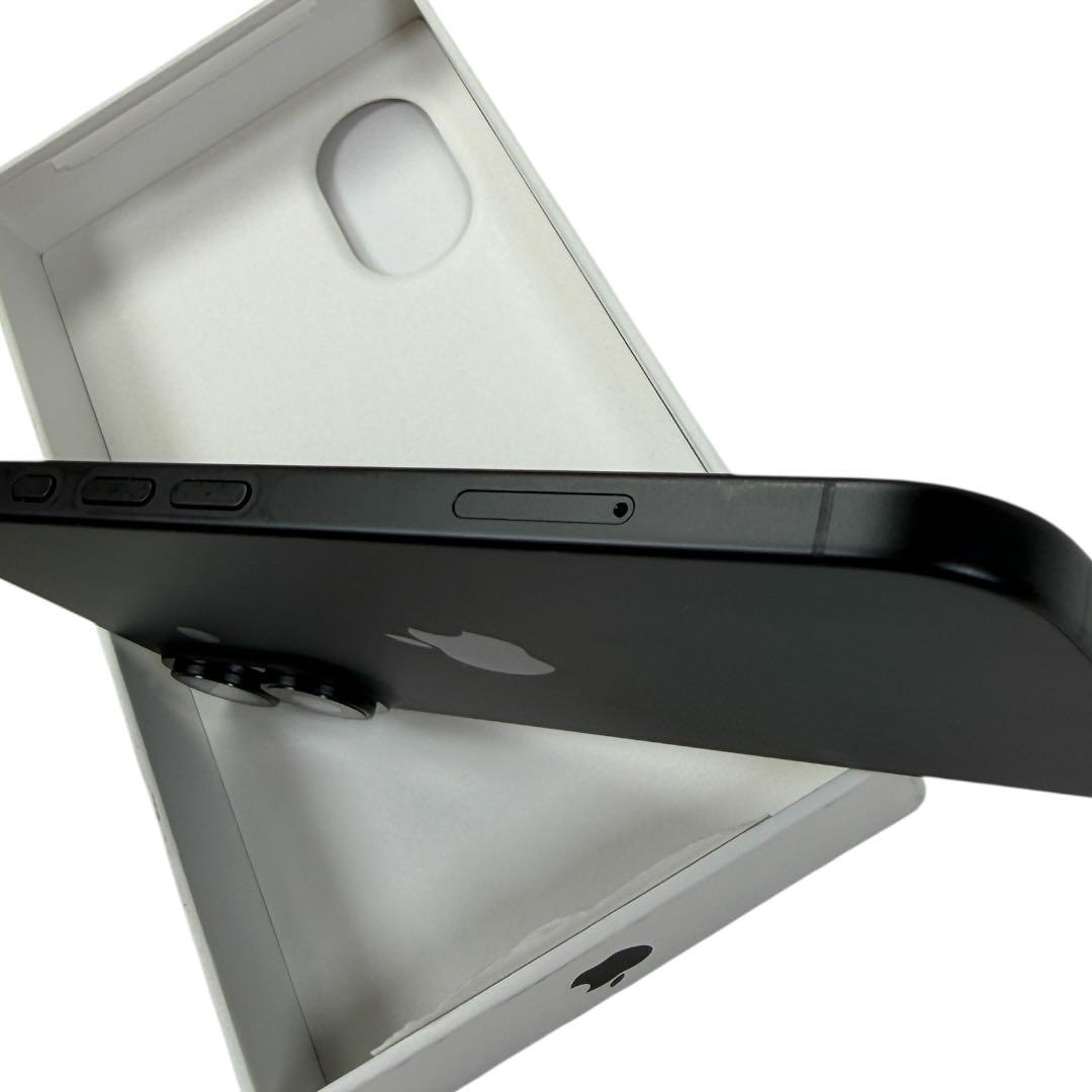 【美品】iPhone16 ブラック128GB SIMフリー 電池96% 延長保証