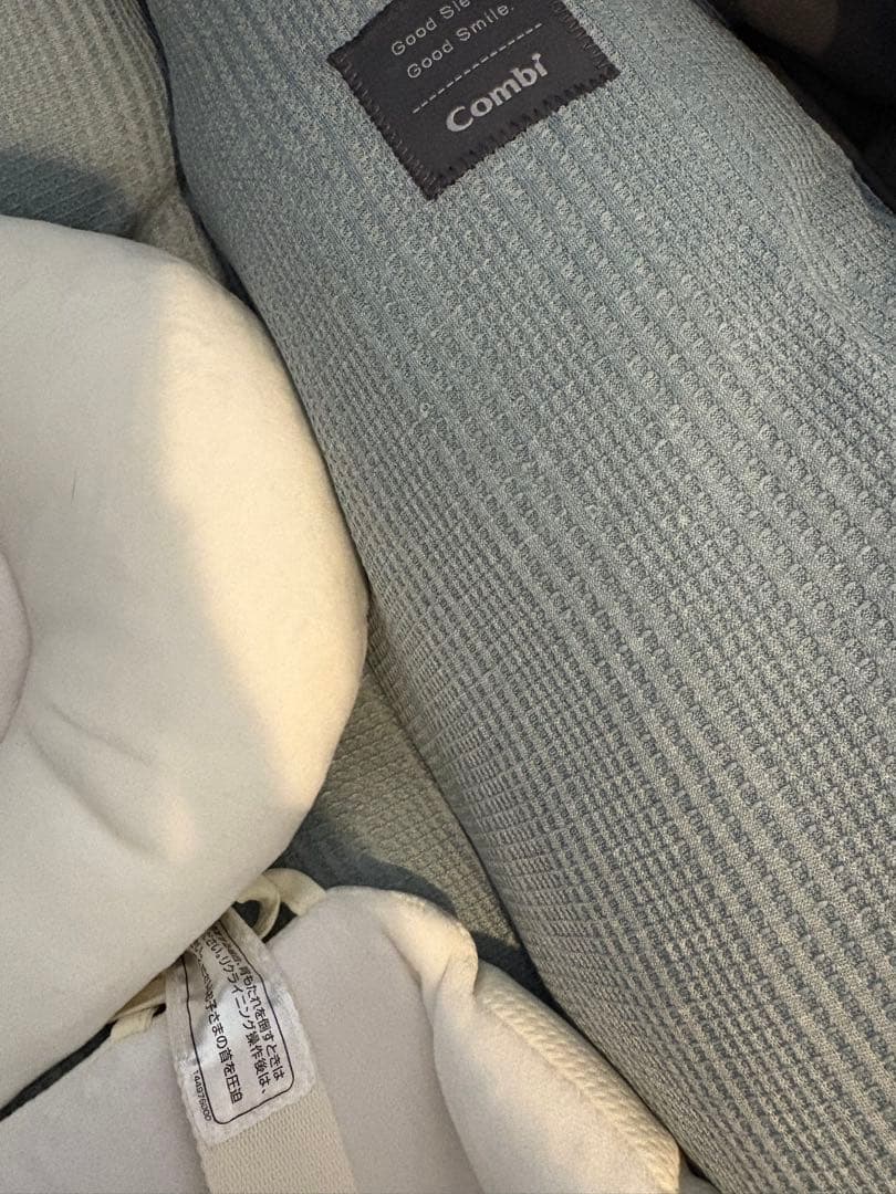 コンビ ホワイトレーベル ネムリラ オートスウィング スリープシェル EG 美品