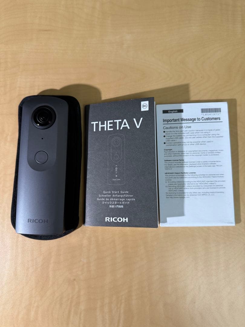 【超極美品】RICOH THETA V 360度カメラ 数回使用 付属品完備