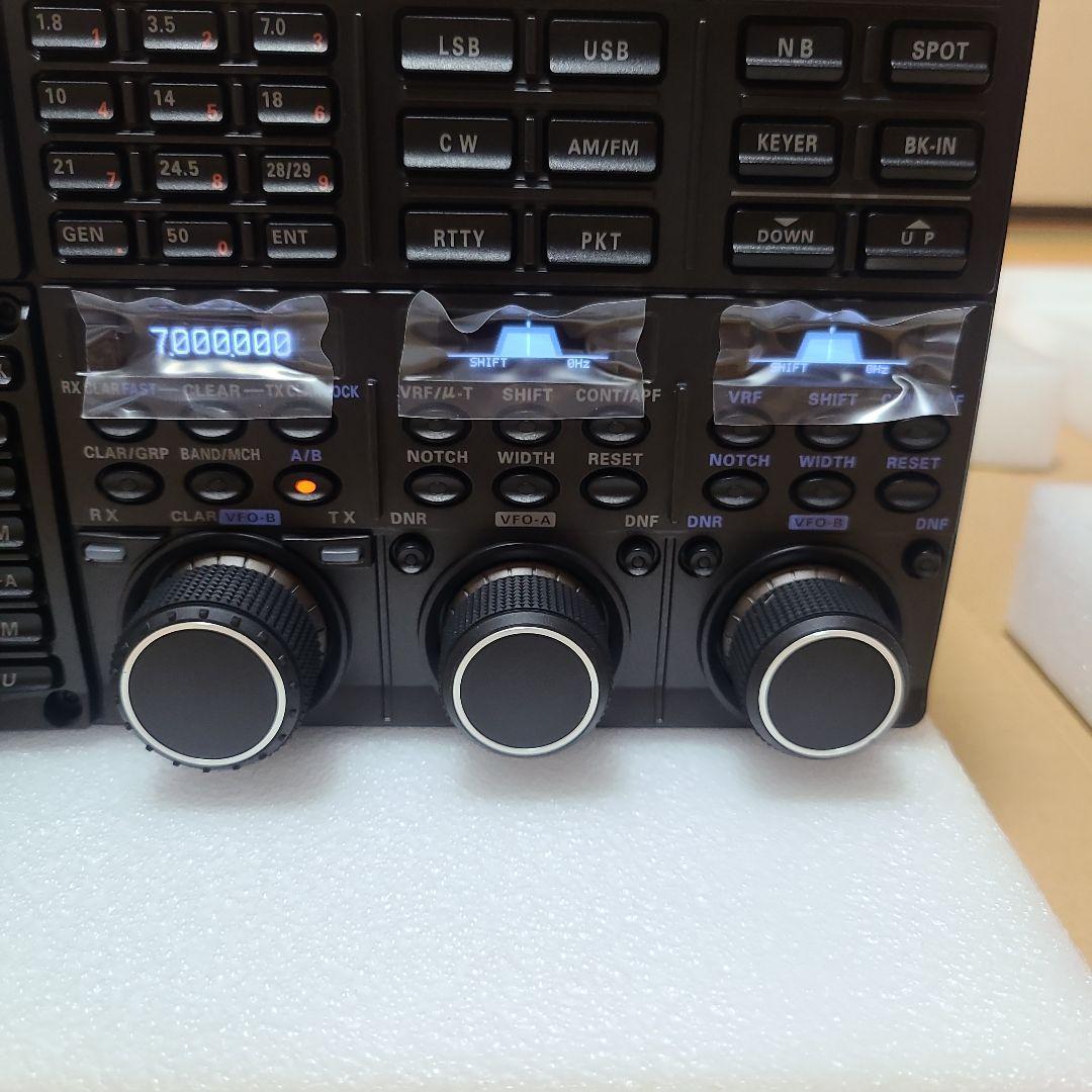 八重洲無線製 FTDX5000 200Wトランシーバー(160m～6mバンド)