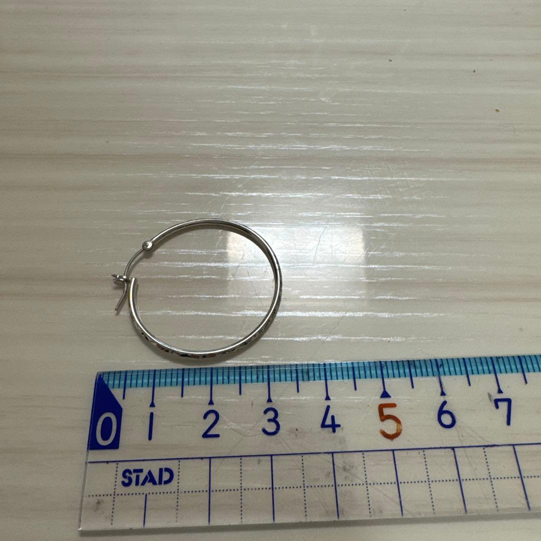 ヴァンドーム青山　片方のみ　フープピアス