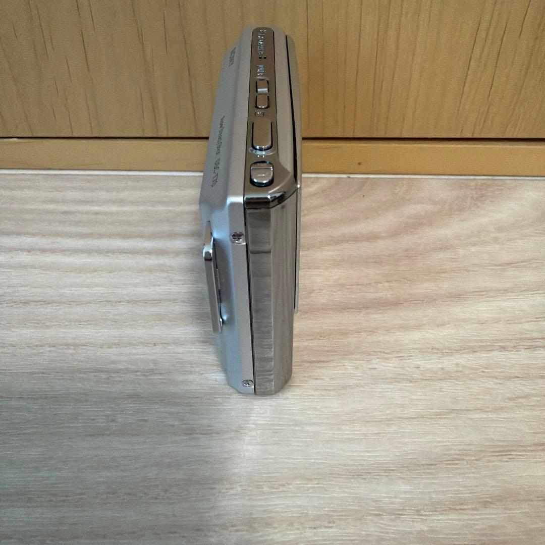 動作確認済み　SONY Cyber-shot DSC-T70 充電器付き