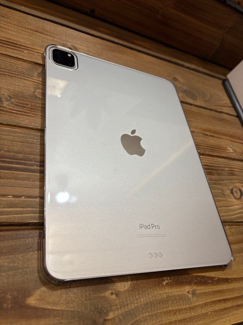 （美品・バッテリ98%）iPad pro 11 第四世代