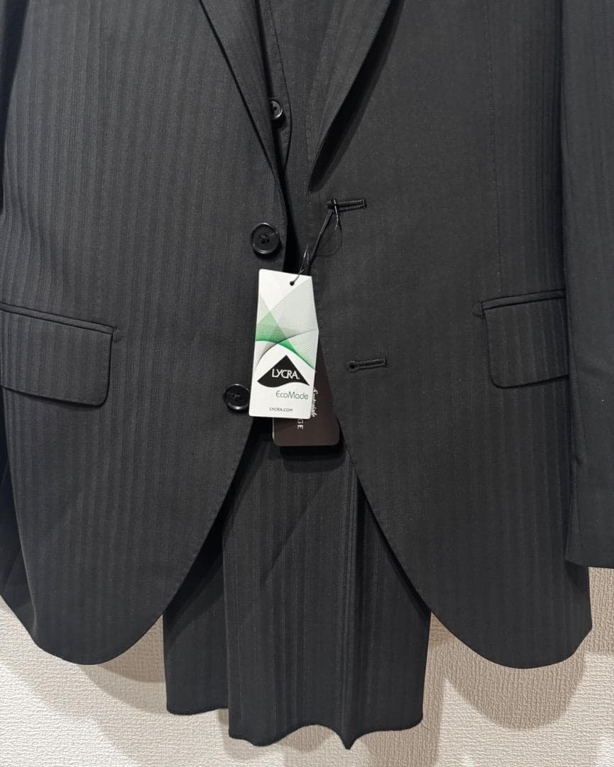 ユニバーサルランゲージ スリーピーススーツ 165-6DROP 0630433