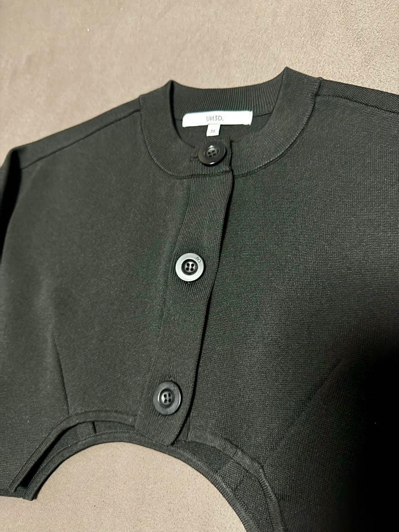 【美品】UN3D.イレギュラーヘムショートニットカーディガン　 サイズ36