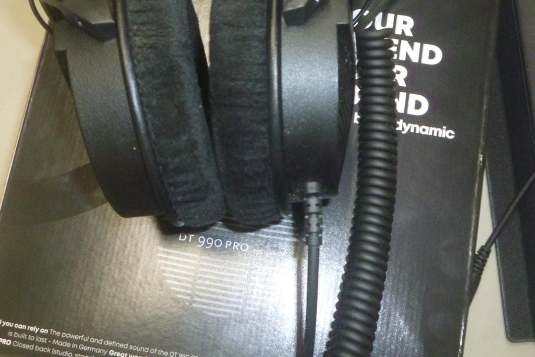 ヘッドホン Beyerdynamic DT 990 PRO 250 OHM