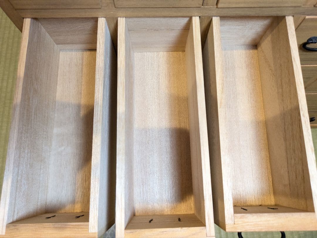 薬箪笥 収納棚 昭和 レトロ 桐材 25杯 多段