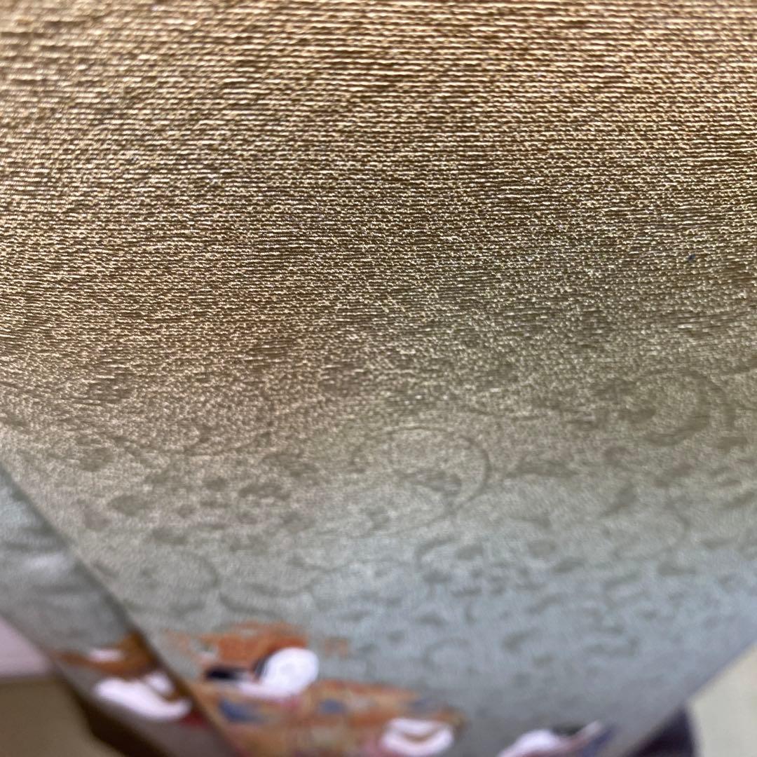 1968★角度で見える唐草地紋様★オリーブ色　静穏　雅楽人物柄★訪問着セット★