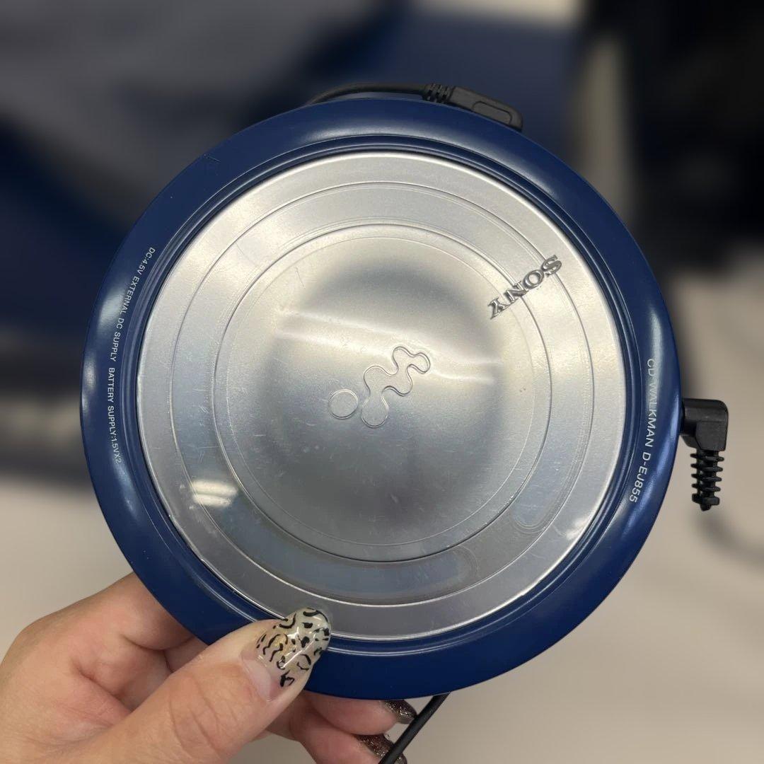 SONYポータブルCDプレーヤー　ウォークマンD-EJ855 WALKMAN