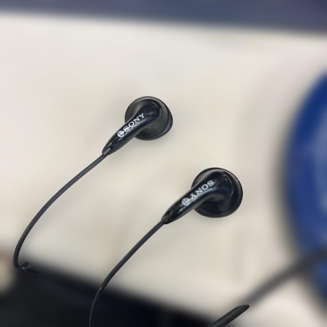 SONYポータブルCDプレーヤー　ウォークマンD-EJ855 WALKMAN