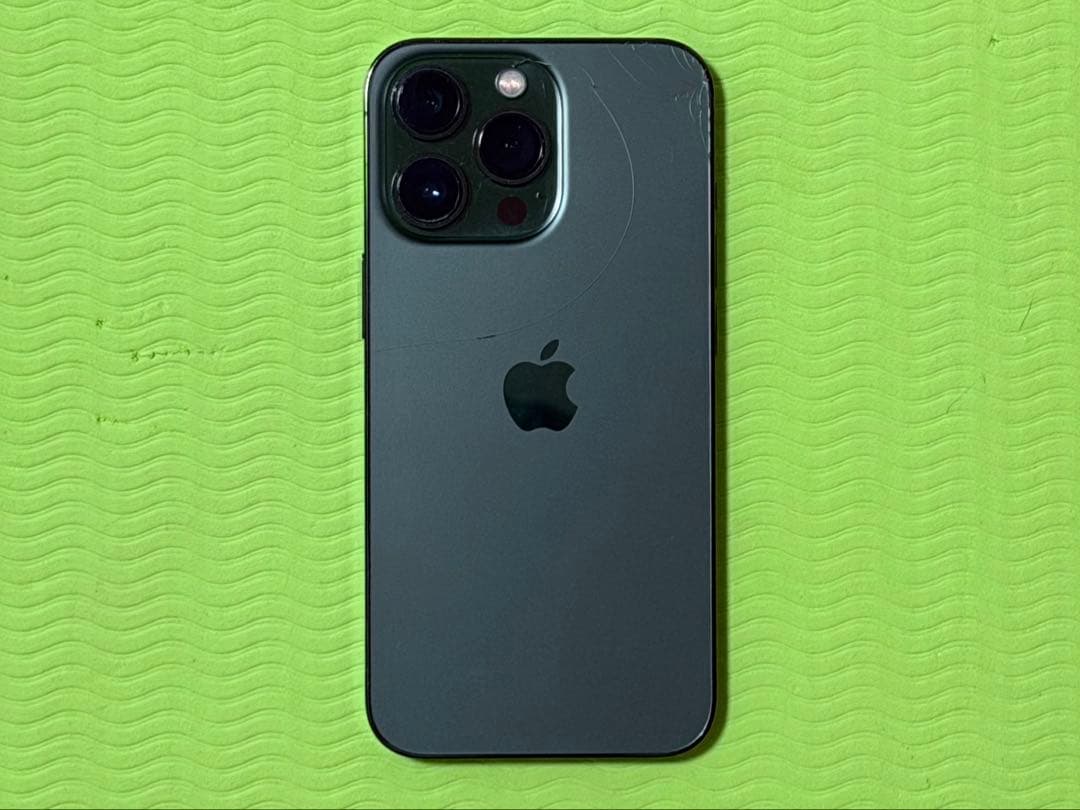 Apple iPhone 13 Pro アルパイングリーン 本体（おまけ付き）