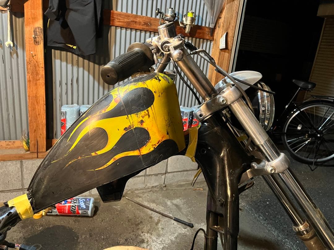 ハーレー 新品タンク エイジング塗装