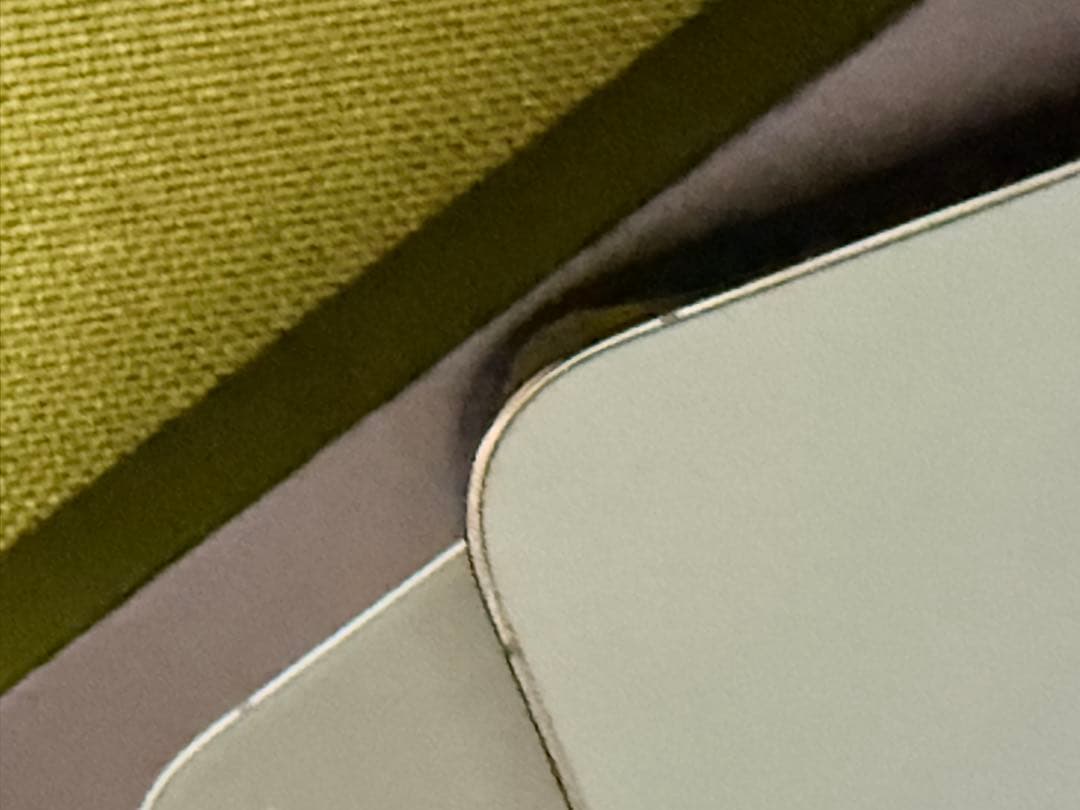 Apple iPhone 13 Pro アルパイングリーン バッテリー100%