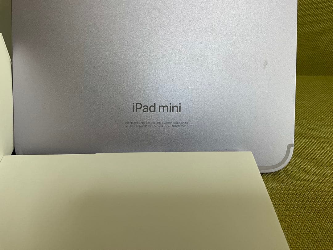 iPad mini 7 A17 Pro 128GB Cellular パープル