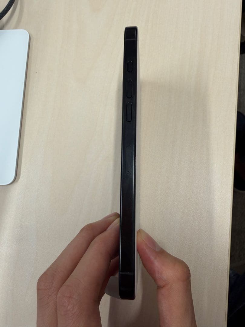 【未使用修理交換品】　iPhone16 Pro Max ブラック