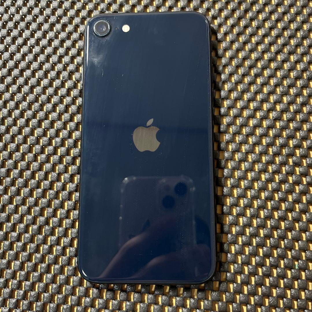 箱付き　iPhoneSE3　128gb