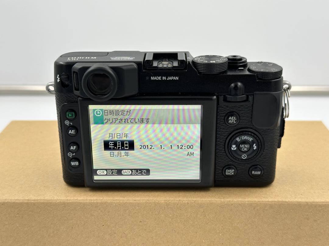 【美品】FUJIFILM X10 デジタルカメラ ＋おまけ