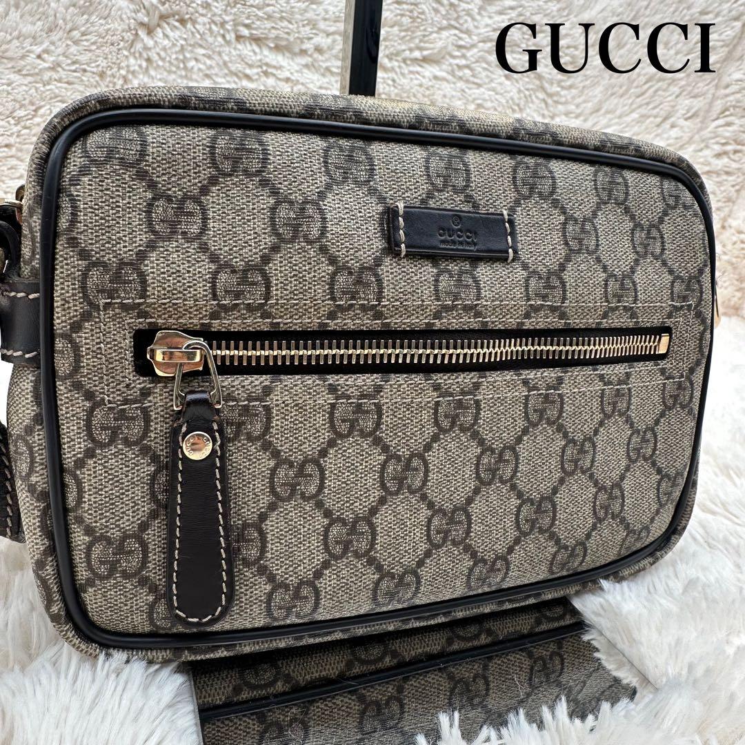 ✨人気✨グッチ　ショルダーバッグ　GG柄　スプリーム　PVC ベージュ