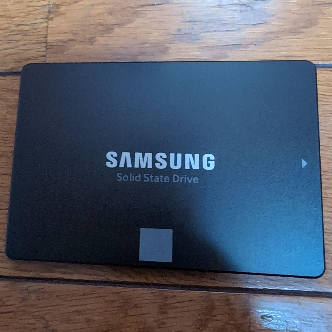 【ジャンク品】Samsung 850 EVO 4TB SSD（1）