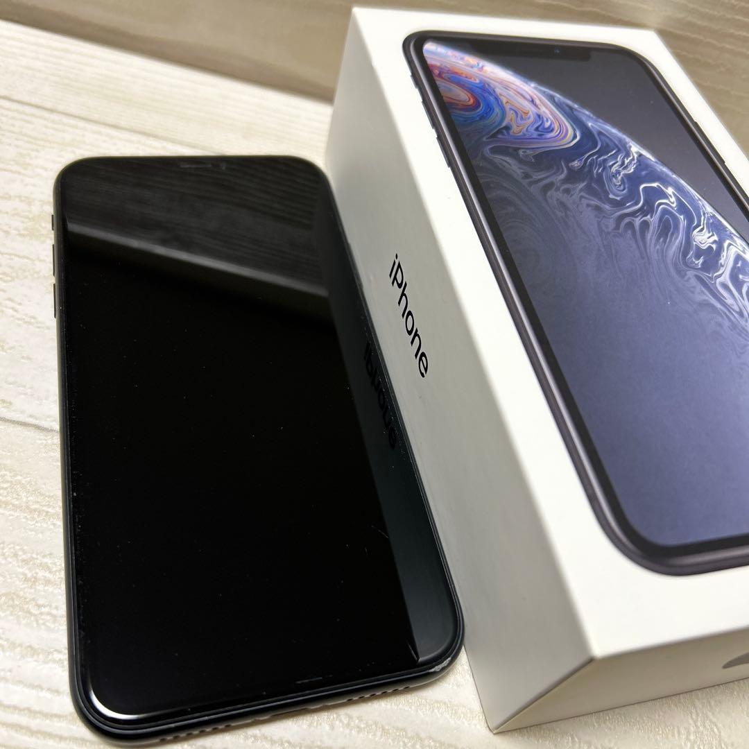 iPhone XR 本体　ブラック