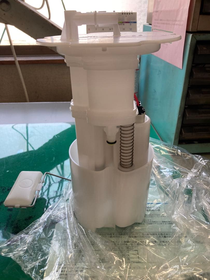 E51エルグランド　型式CBA-MNE51 純正燃料ポンプ新品　パッキン付き