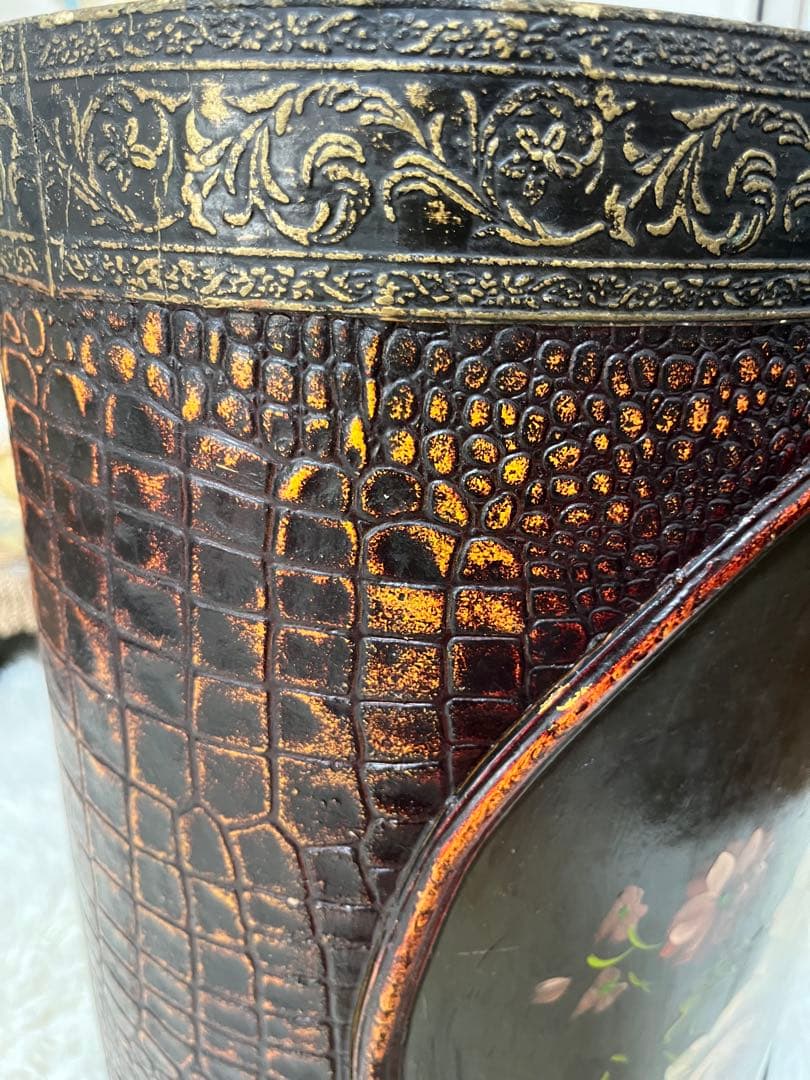 なな❣️アンティーク調 ダストBOX 物入 収納 ドールペイントヴィンテージ