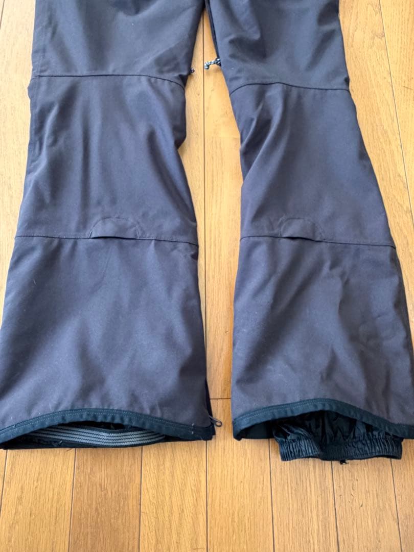 アキとコロ 専用　バートン　レディース　スノーボードパンツ Sサイズ