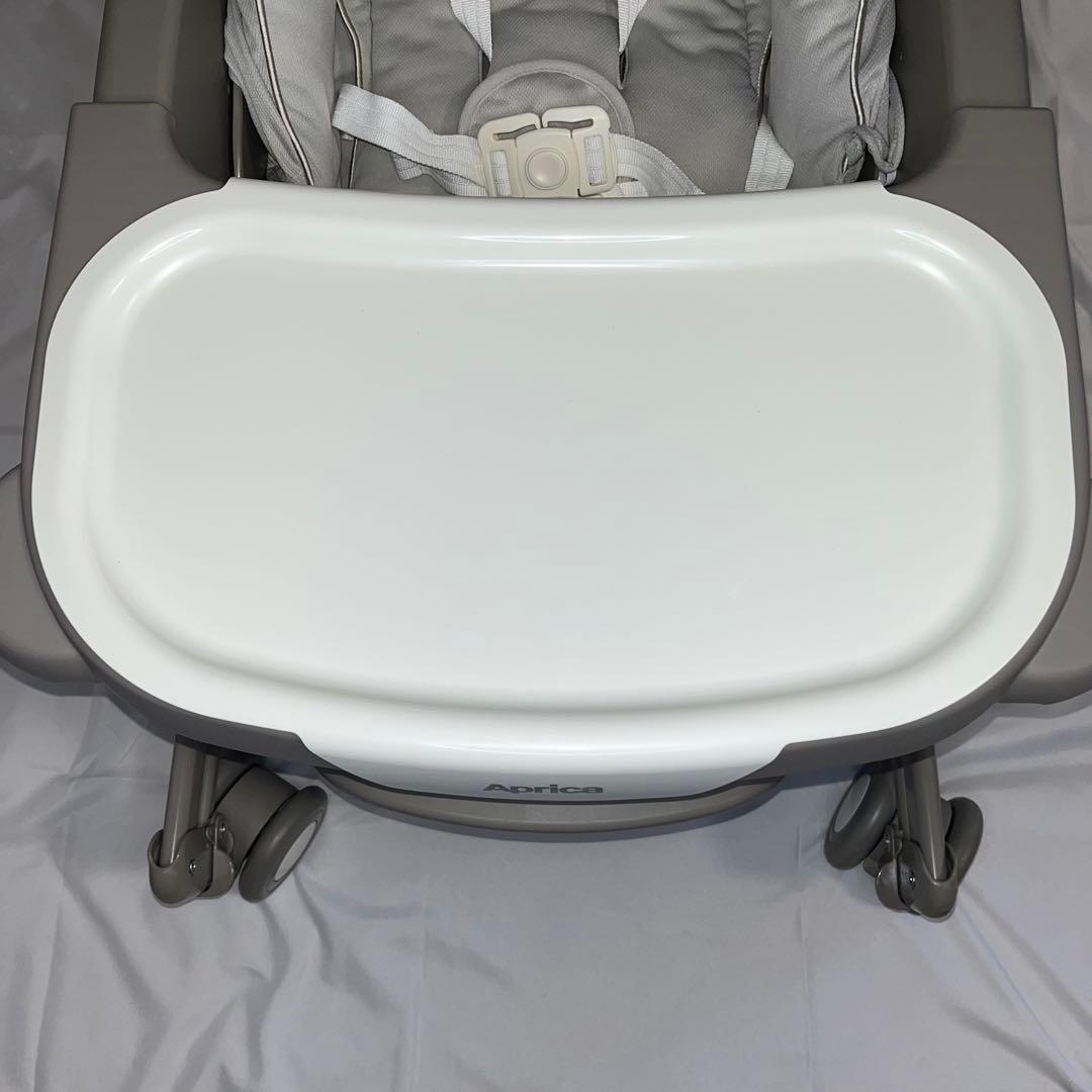 【美品】アップリカ ユラリズム スマート プレミアム ウィズ ラブ