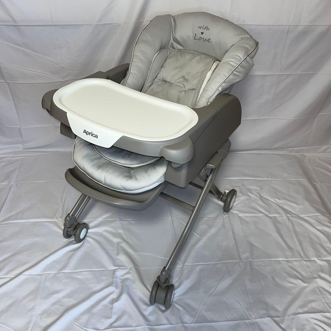 【美品】アップリカ ユラリズム スマート プレミアム ウィズ ラブ