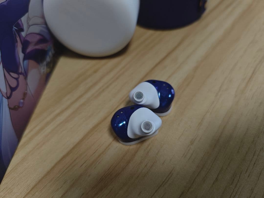 水月雨　ムーンドロップ　ロビン　イヤホン