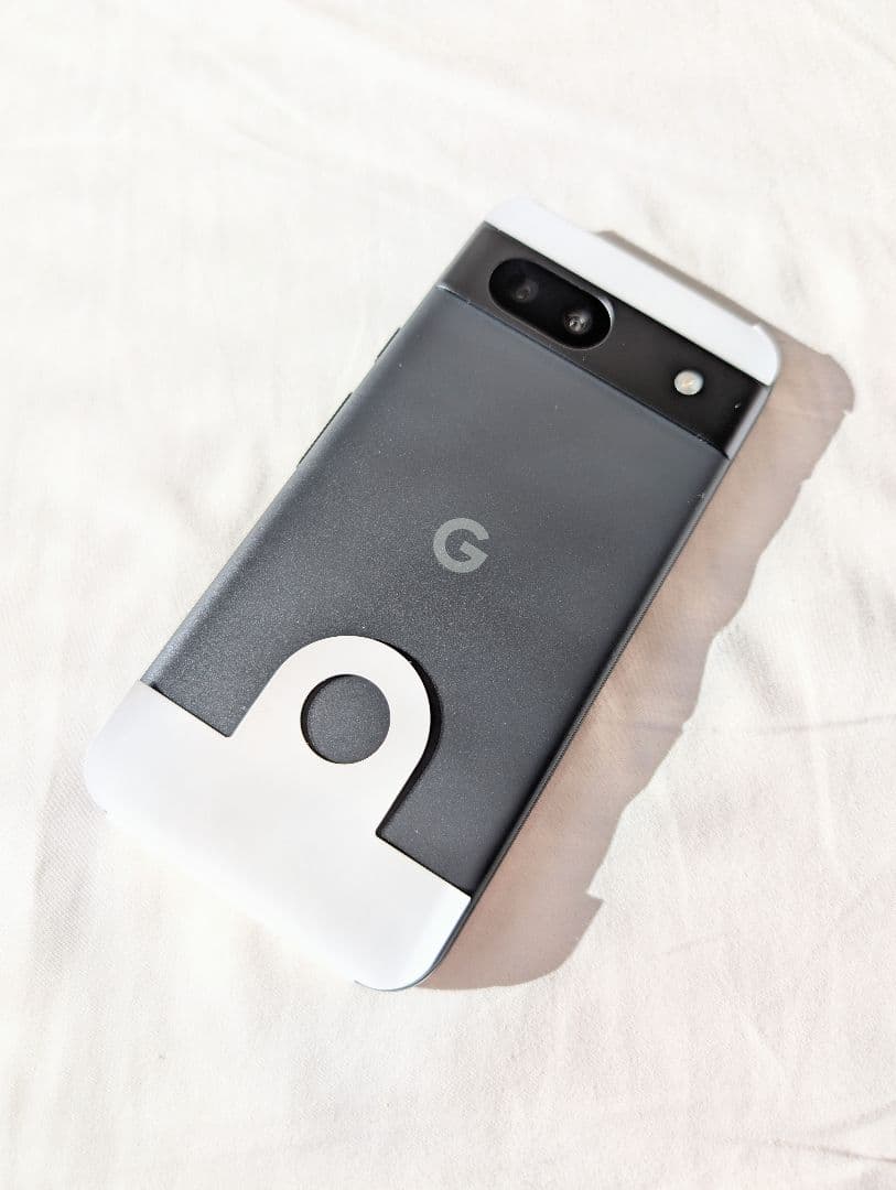 極美品 Google Pixel 8a ソフトケース ガラスフィルム付