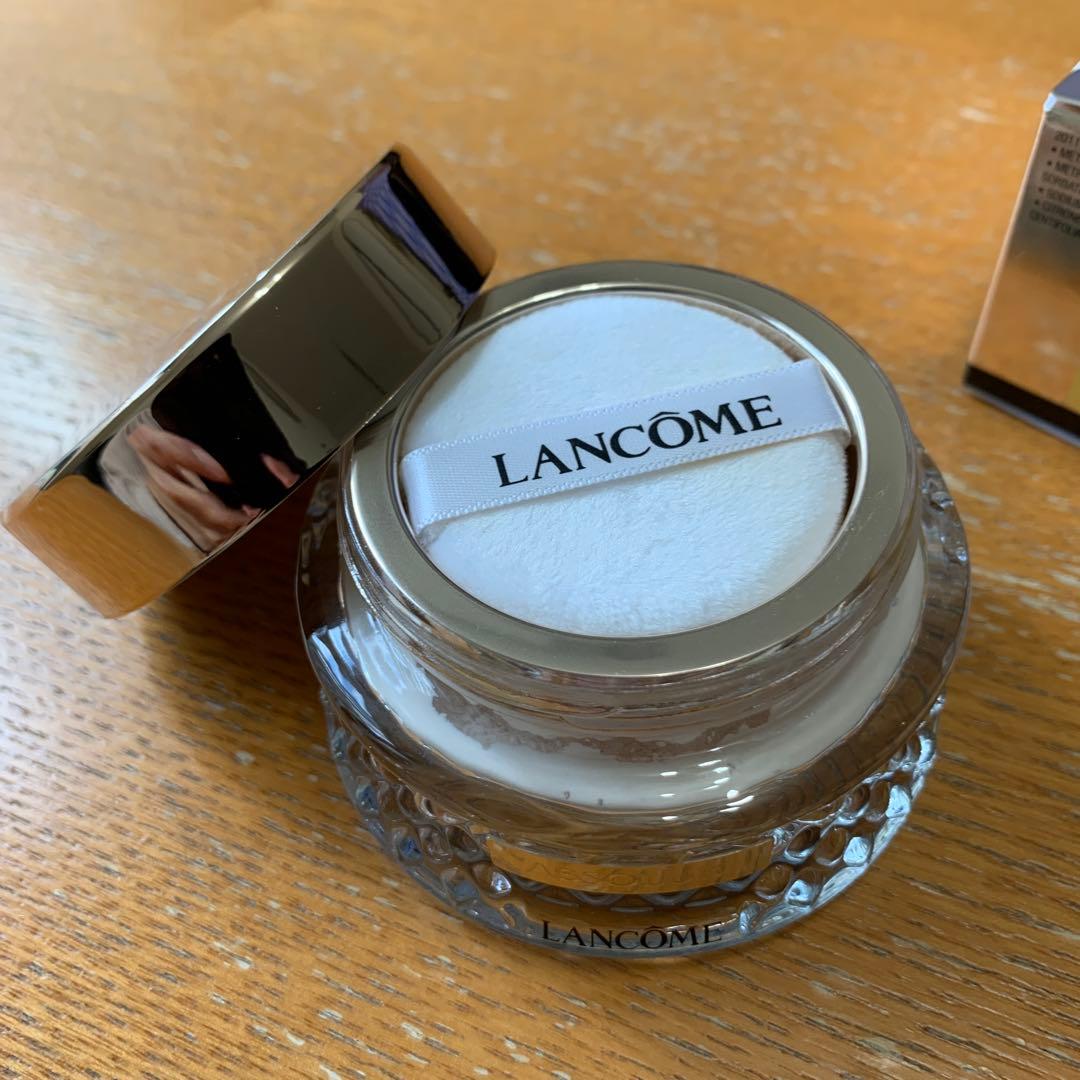 ランコムLANCOMEアプソリュエッセンスインパウダー01