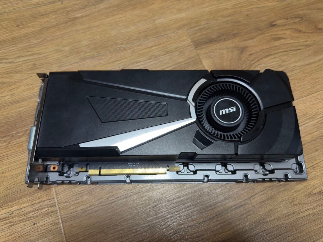 GeForce GTX 1080 8GB 分解清掃歴あり