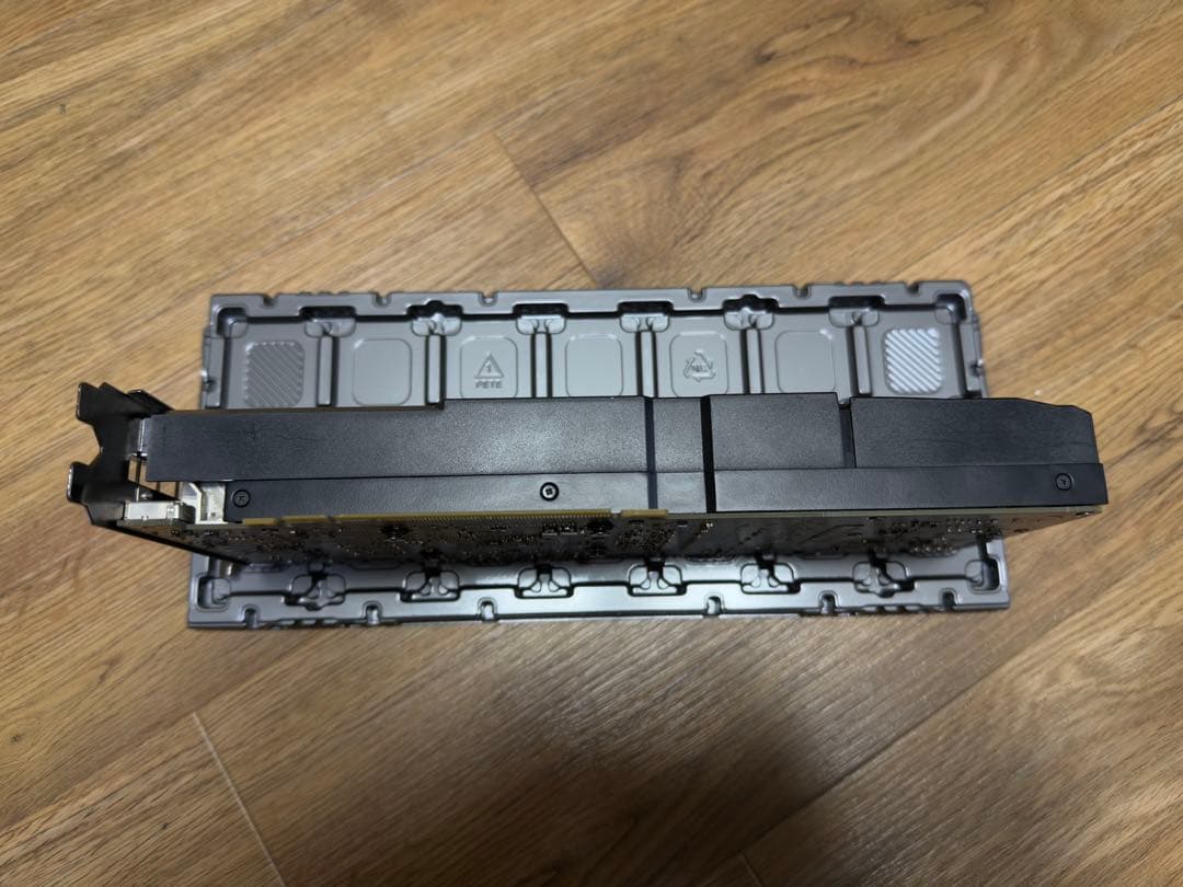 GeForce GTX 1080 8GB 分解清掃歴あり